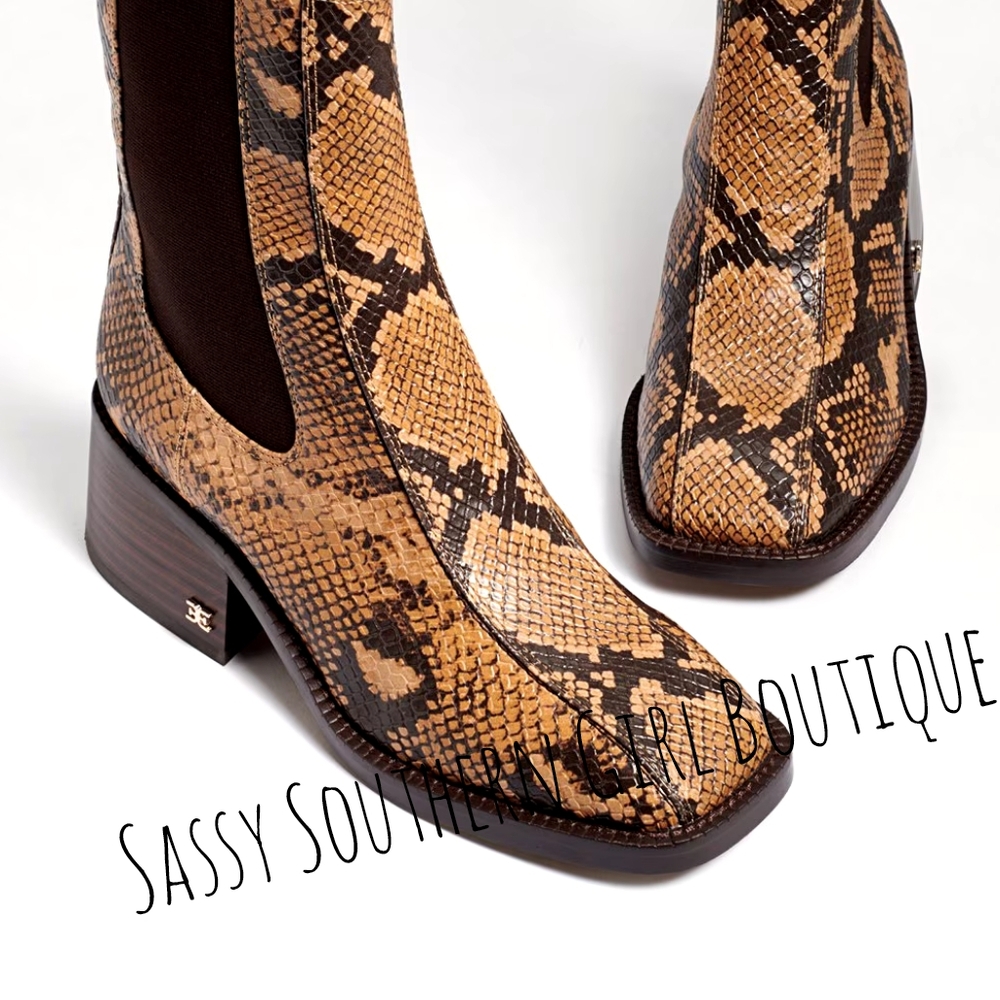⭐🆕Sam Edelman snake print booties - Picture 2 of 15